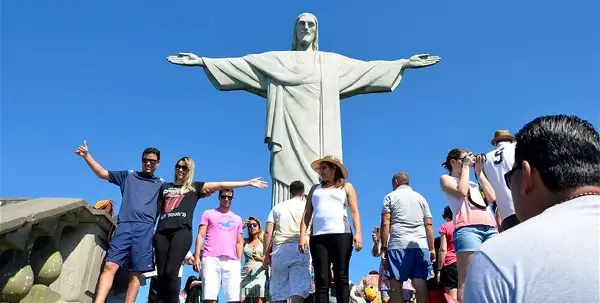 Turismo internacional impulsiona fortemente economia do Brasil