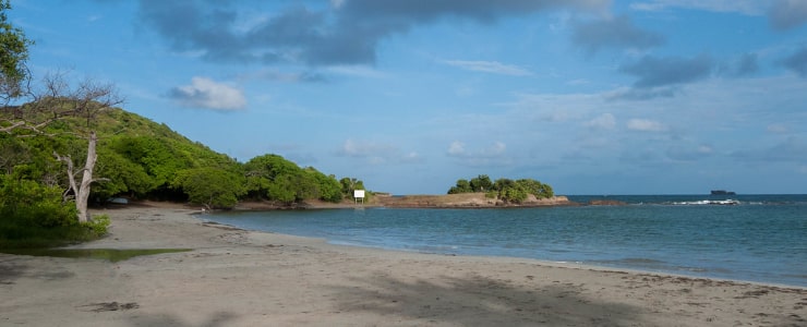 Cas en Bas Beach