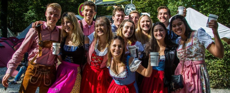 What to Wear During Oktoberfest?