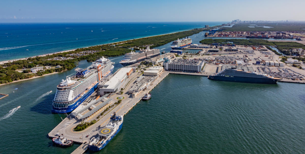 Port Everglades new mural Ernesto Maranje