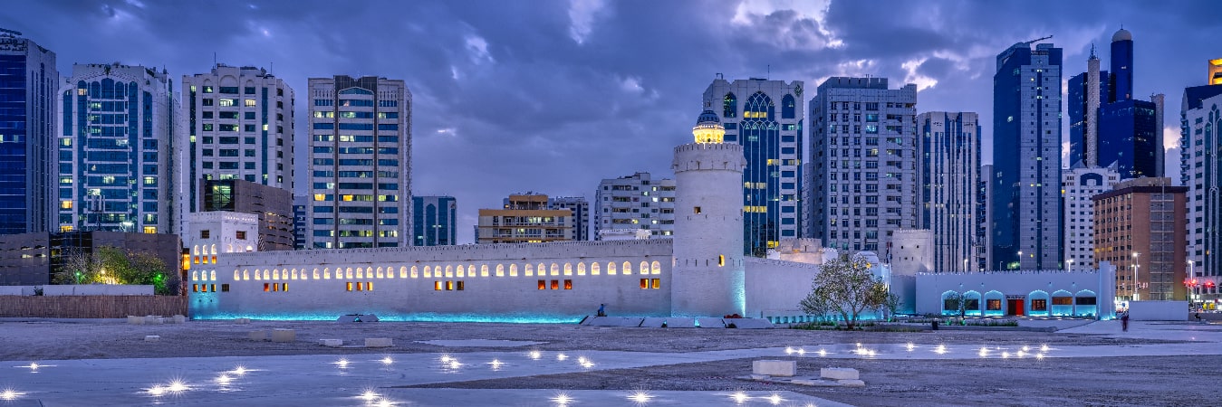 Abu Dhabi travel guide: sun, culture and shopping bliss