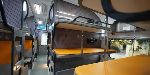 Vande Bharat Sleeper Train