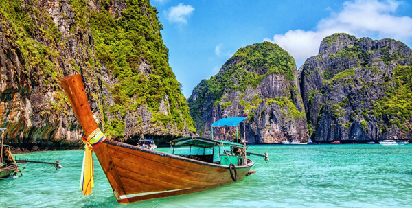 Bangkok Phuket travel searches
