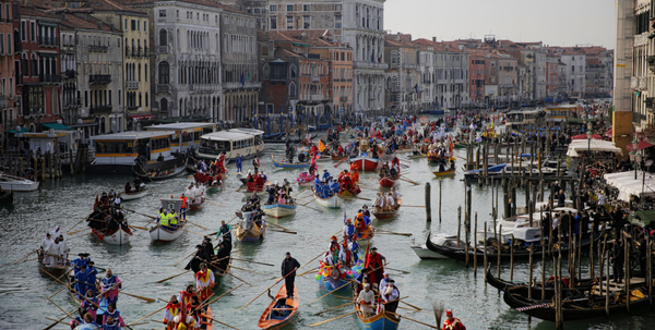 Venice tourism rules