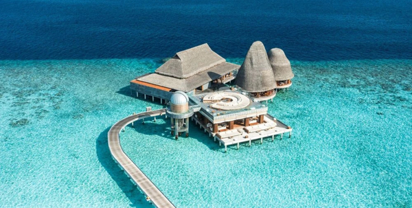 Maldives seaplane travel