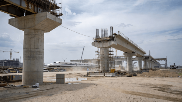 India's First High-Speed Rail Project Connects Mumbai and Ahmedabad