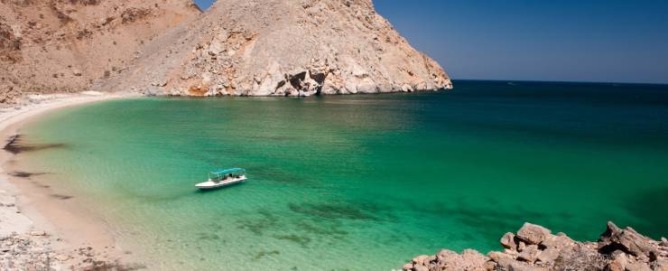 Musandam’s Fjords by Dhow Cruise