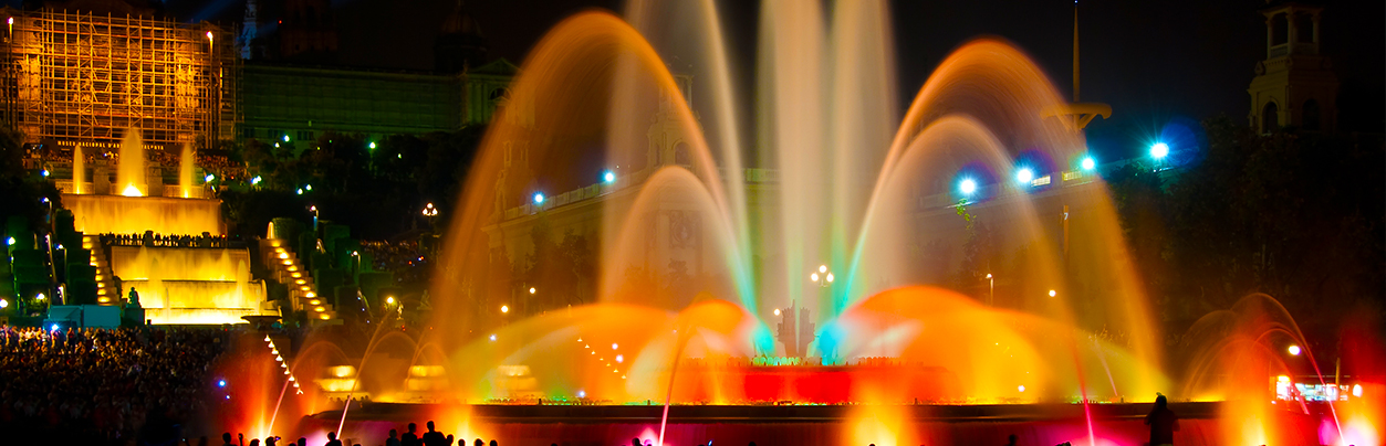 Sit Through the Font Mágica Fountain Show