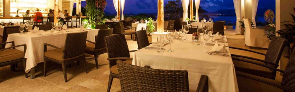 Places to Eat Breeze at Cape Yamu