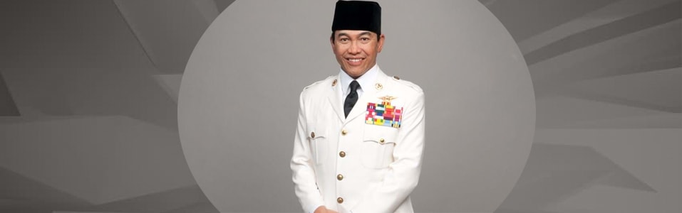 Dr. H.C.IR Soekarno